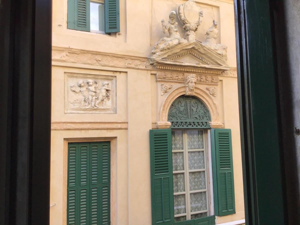 A Due Passi Da Giulietta-Casa Capuleti Apartment เวโรนา ภายนอก รูปภาพ